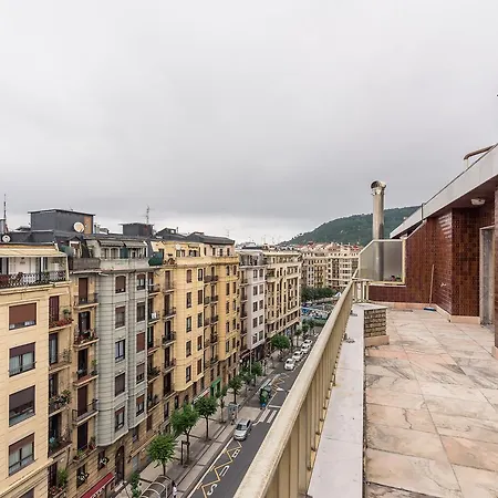 Lägenhet Colon San Sebastián